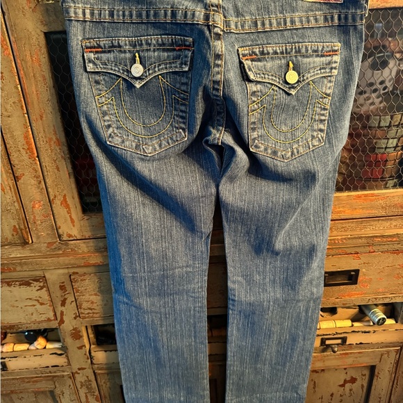 True Religion 90s fit - Picture 2 of 9